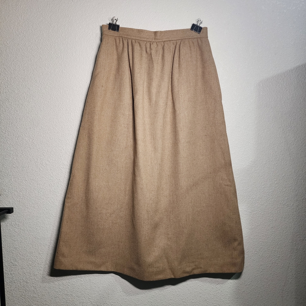 Evan Picone Classic Beige Midi Skirt